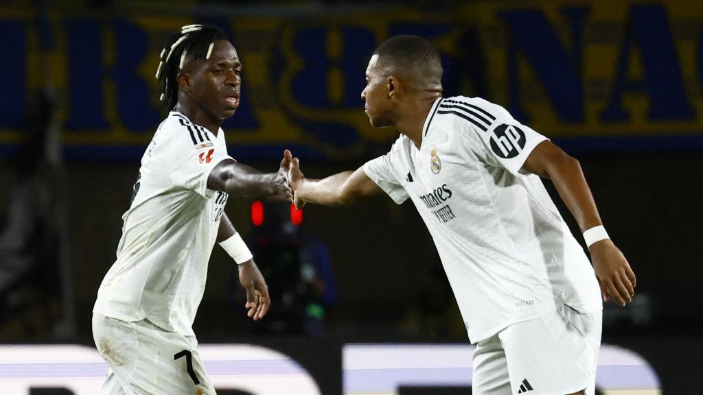 Vinicius y Mbappé, durante un partido del Real Madrid