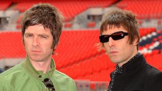 Colapso en la venta de entradas de Oasis: la banda alerta sobre la reventa de tickets por miles de euros