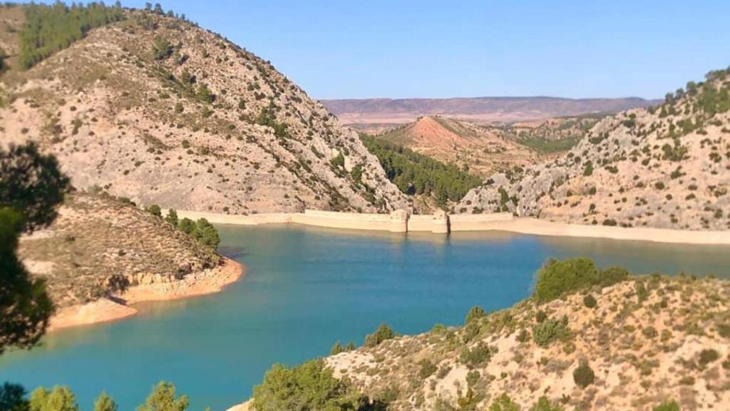 Embalse de Escuriza.