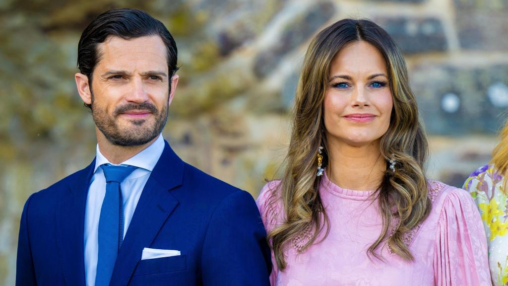 Carlos Felipe y Sofía de Suecia en el 46 cumpleaños de la princesa Victoria.