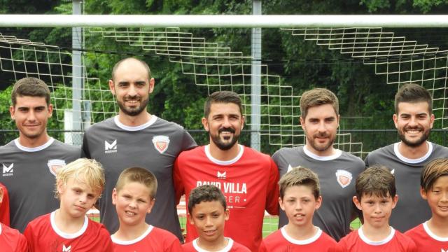 David Villa, en una de las academias de su marca