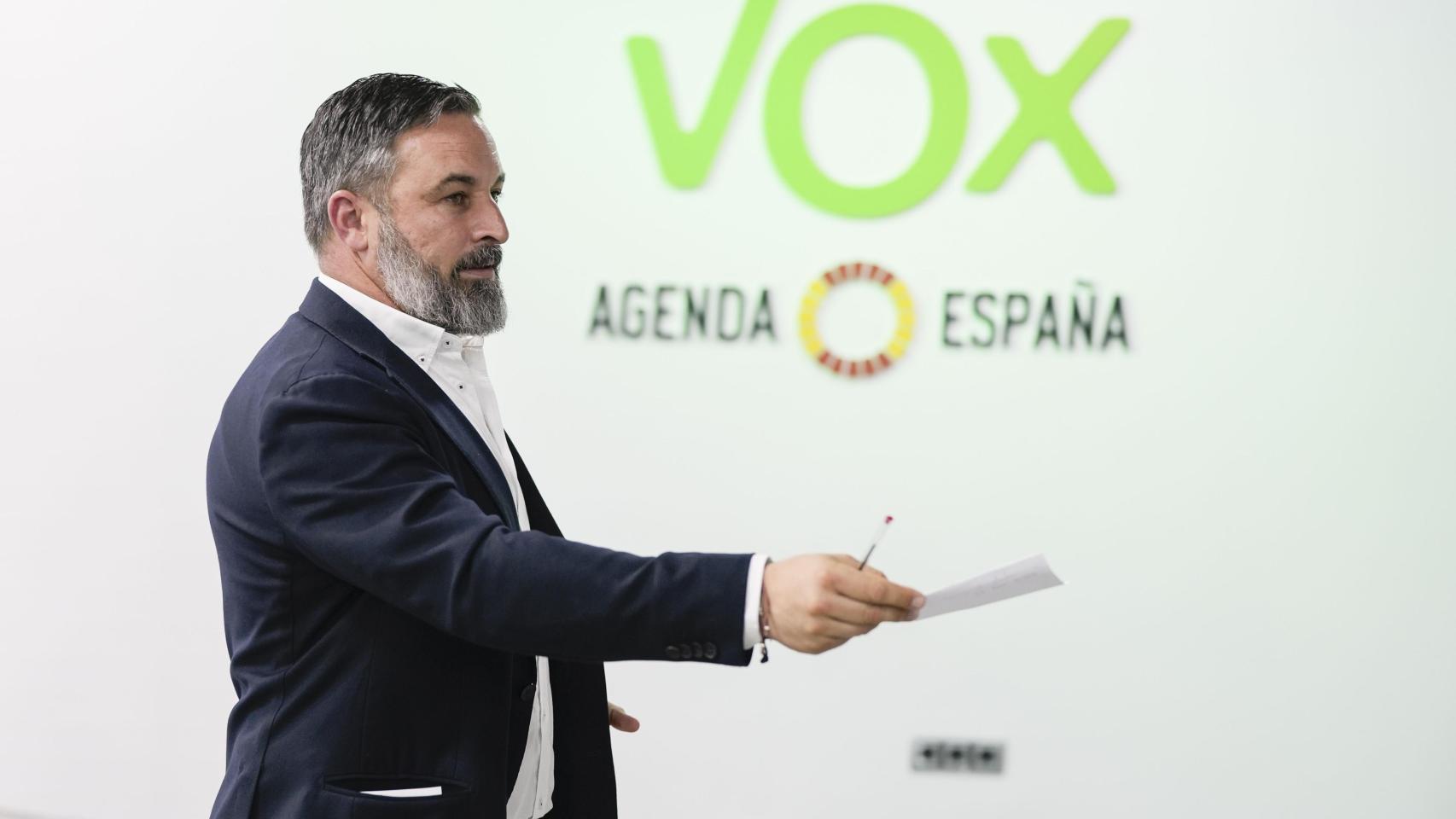 Abascal amenaza al PP con no apoyar presupuestos autonómicos si pacta ...