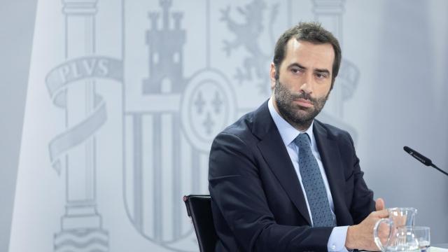 El ministro de Economía, Comercio y Empresa, Carlos Cuerpo, durante una rueda de prensa posterior al Consejo de Ministros, en el Palacio de la Moncloa.