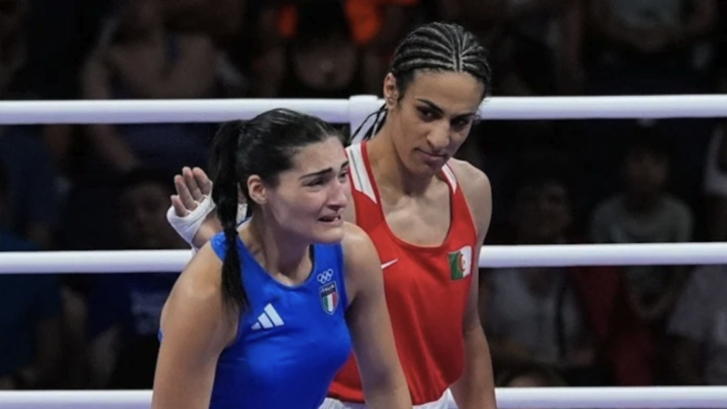 Angela Carini, tras su combate contra Imane Khelif en los Juegos de París