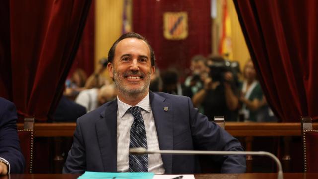 El president del Parlament Balear, Gabriel La Senne, de Vox, este martes durante la votación.