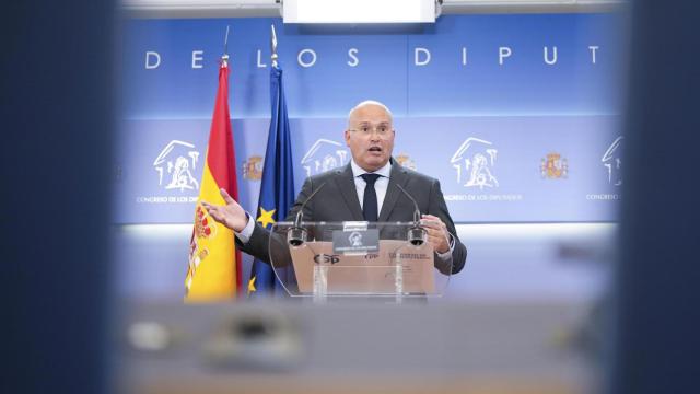 El portavoz del PP en el Congreso, Miguel Tellado, este martes en rueda de prensa.