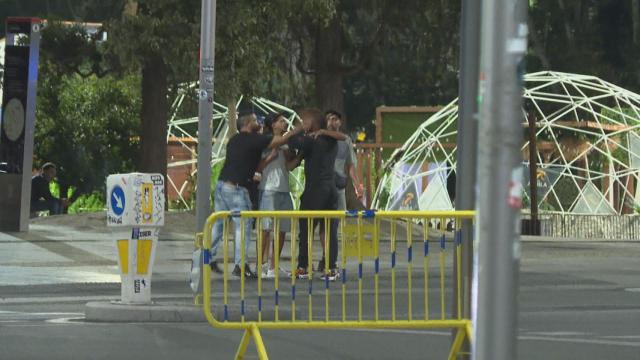 Cuatro jóvenes involucrados en la pelea.