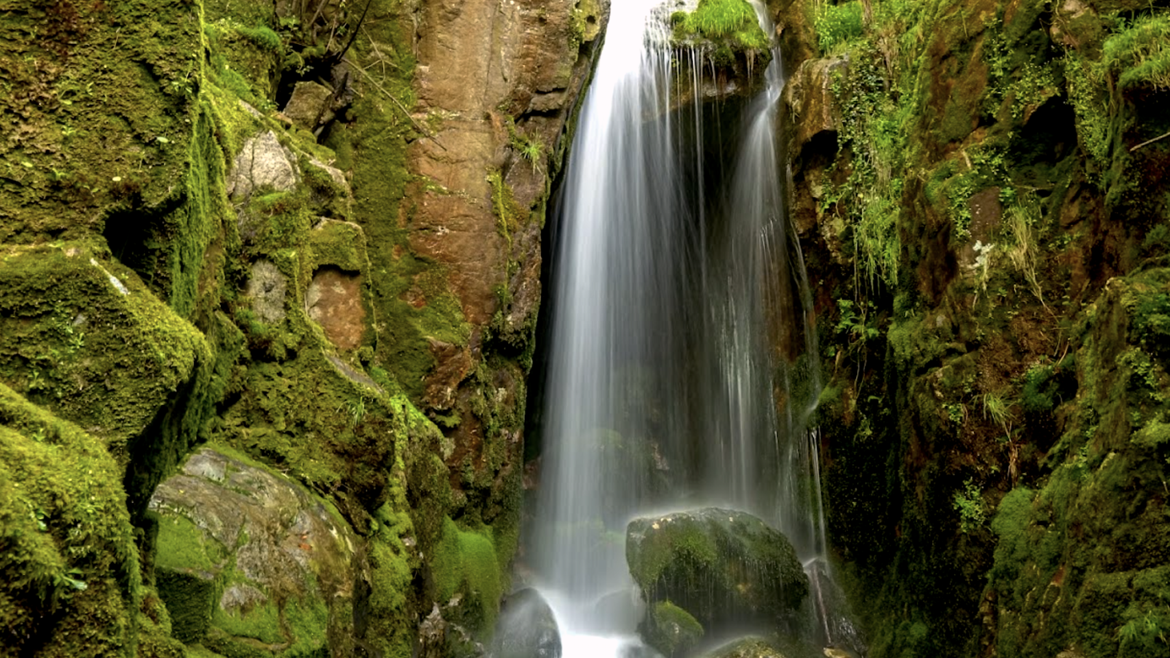 Fervenza do Rego do Inferno, un rincón mágico junto al río Verdugo