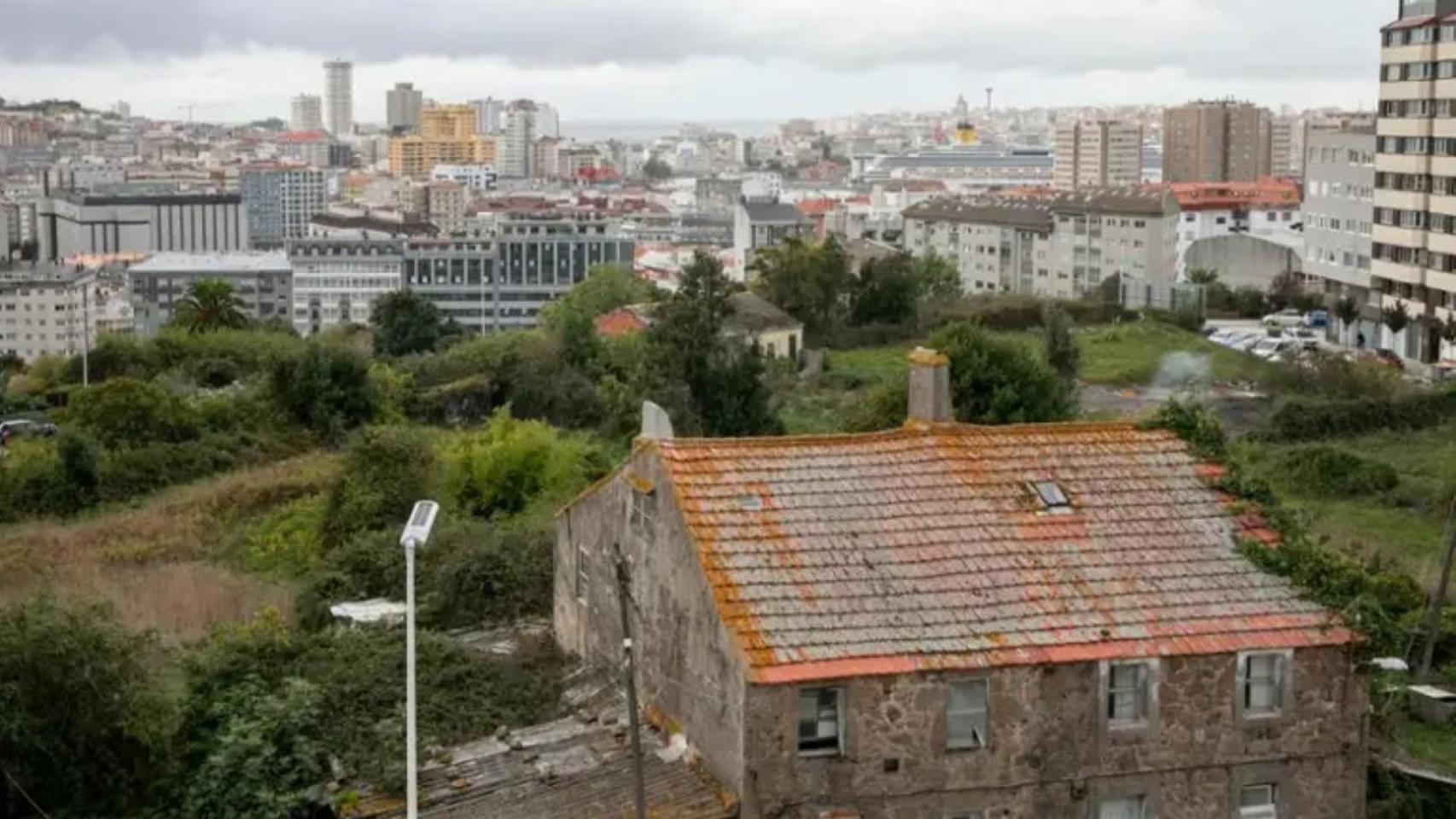 Leiras entre el parque de Oza y el centro deportivo de O Castrillón en una imagen de archivo