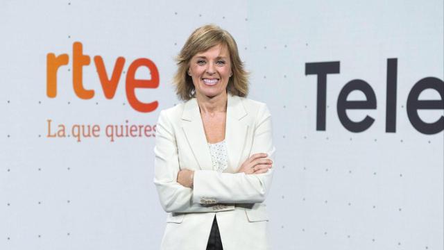 Marta Carazo, presentador del Telediario 2 de RTVE.