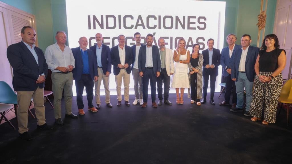 El presidente Carlos Mazón este miércoles en Novelda, con la presentación del nuevo servicio.