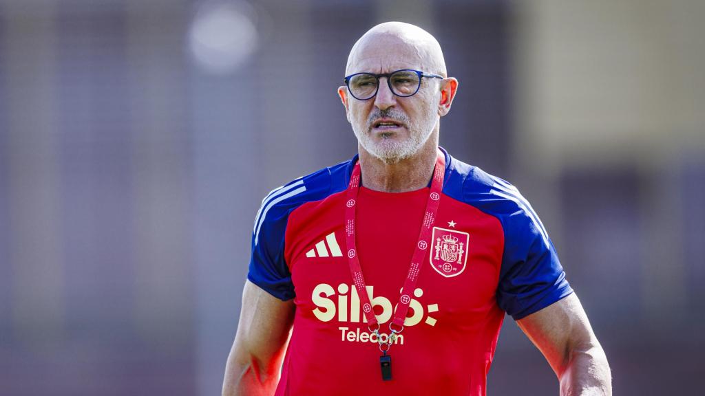 Luis de la Fuente, en la Ciudad del Fútbol de Las Rozas