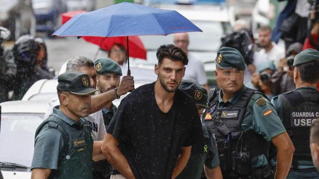 Rafa Mir antes de declarar ante la jueza el pasado miércoles en los Juzgados de Llíria (Valencia).