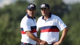 Brooks Koepka y Scottie Scheffler