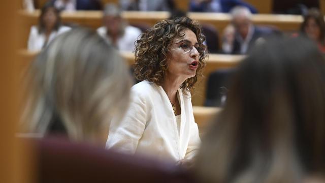 La vicepresidenta primera del Gobierno y ministra de Hacienda, María Jesús Montero, este miércoles en el Senado.