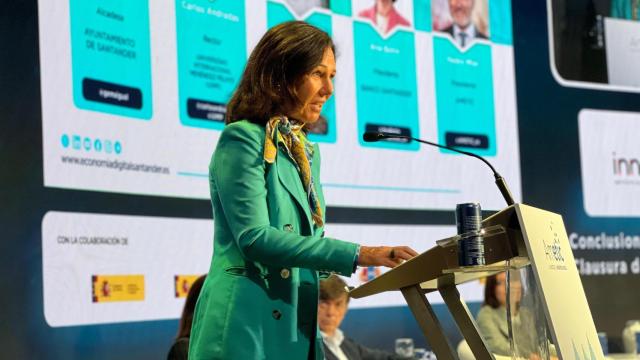 Ana Botín, presidenta del Banco Santander, en el 38 Encuentro de las Telecomunicaciones y la Economía Digital de Ametic.