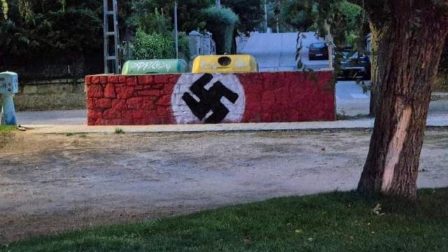 La pintada nazi que ha parecido en Alpedrete.