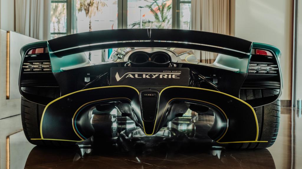 Aston Martin Valkyrie.