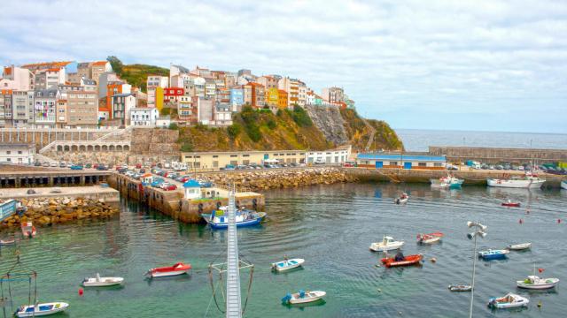 Vistas al puerto de Malpica (A Coruña)