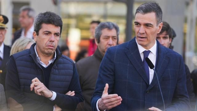 El presidente de la Generalitat Valenciana, Carlos Mazón y el presidente del Gobierno, Pedro Sánchez, en una imagen de archivo. Europa Press / Jorge Gil