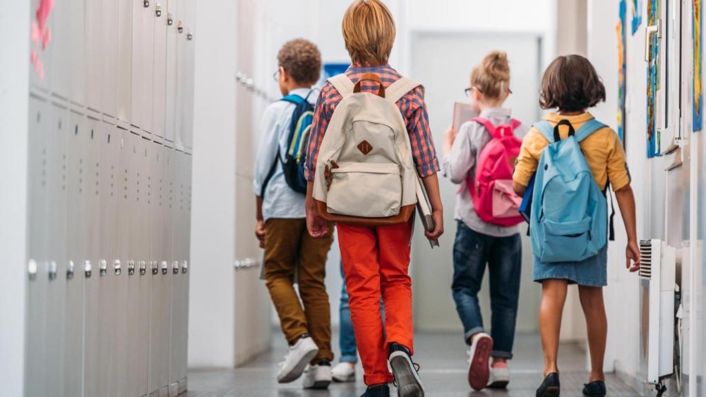 Niños en su vuelta al cole, en una imagen de archivo. EE