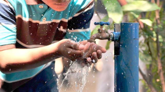 Fuente de agua. Imagen de archivo.