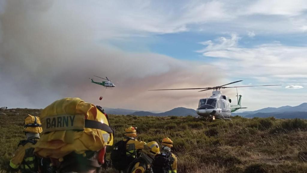 El incendio en el Parque do Xurés en Entrimo.