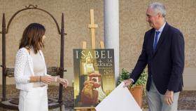 El alcalde de Segovia, José Mazarías; junto a la delegada territorial, Raquel Alonso; presentan la programación para conmemorar el 550 aniversario de la proclamación de Isabel la Católica como reina de Castillao: Desde que soy padre siento una responsabilidad política mayor