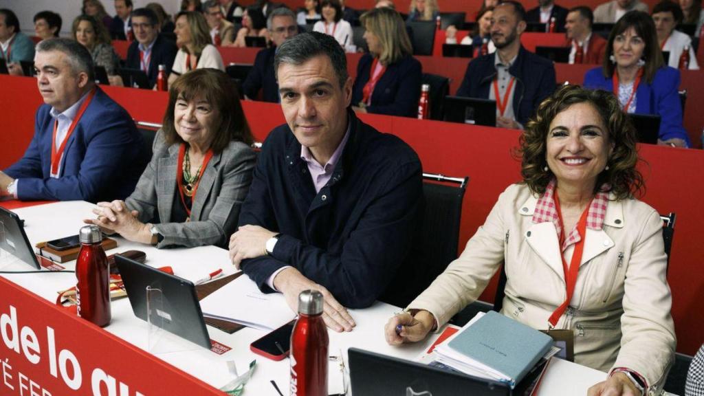 Santos Cerdán, Cristina Narbona, Pedro Sánchez y María Jesús Montero en una imagen de archivo.