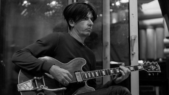 El guitarrista Bernard Butler completa el cartel del ciclo Noites do Porto de A Coruña