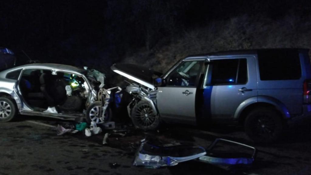 Mueren tres personas en un choque frontal entre dos vehículos en la N-II en Fraga (Huesca)