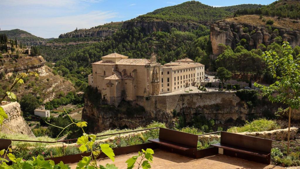 Abiertas las reservas para la cena emblemática en el Jardín de la Posada de San José de Cuenca.