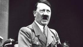 Adolf Hitler, fue Führer alemán de 1934 a 1945.