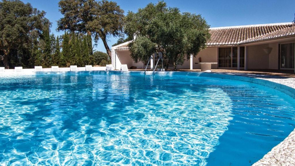 La piscina.