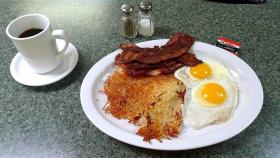 Desayuno en Nevada Treasure Restaurant.