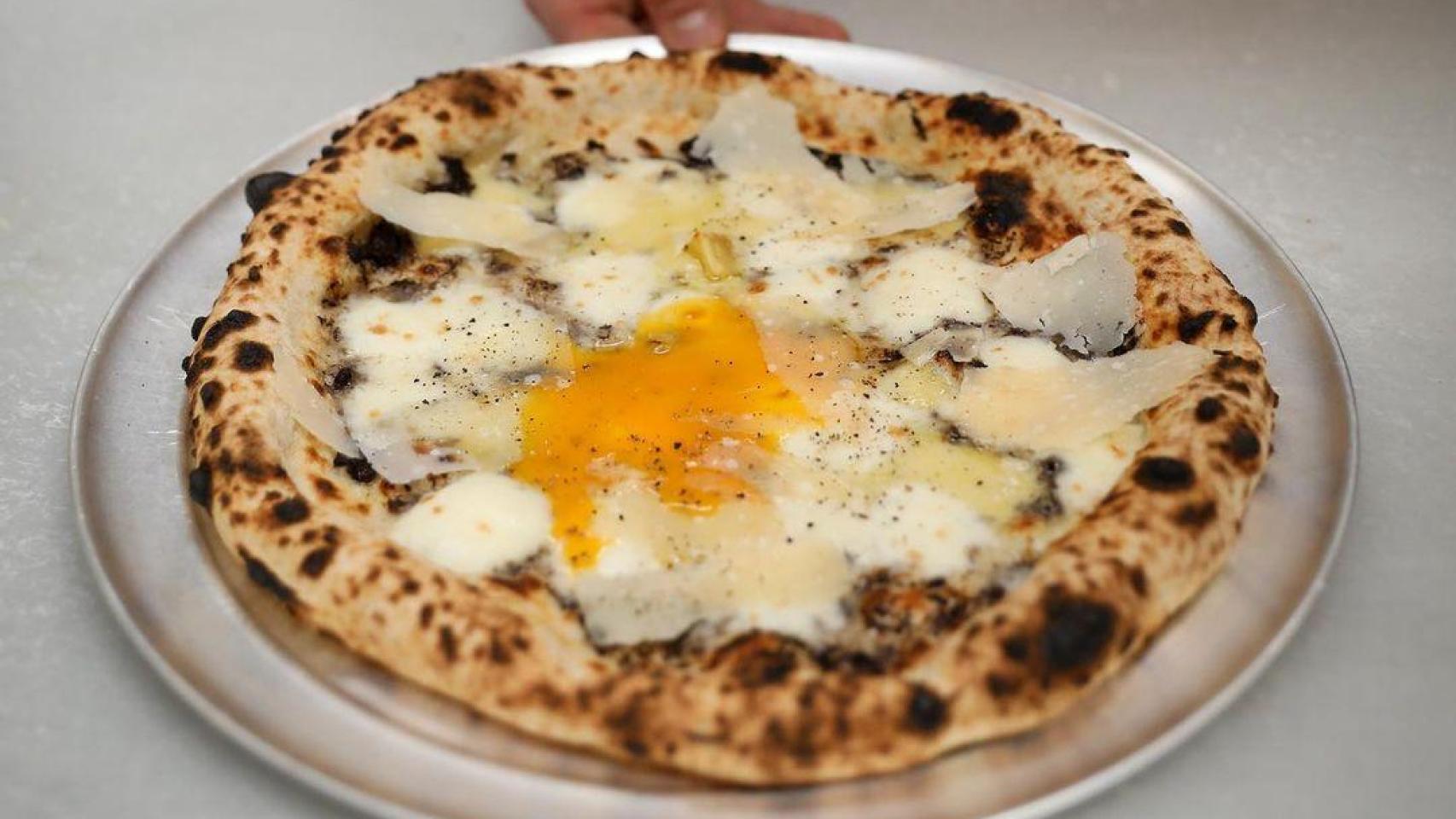 Una de las pizzas del restaurante.