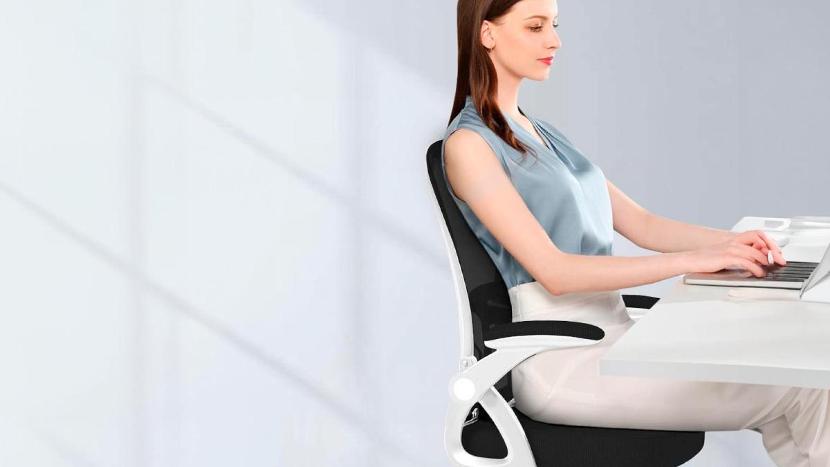 La silla de oficina que triunfa en Amazon es ergonómica, fácil de montar y cuesta menos de 60€ en Amazon