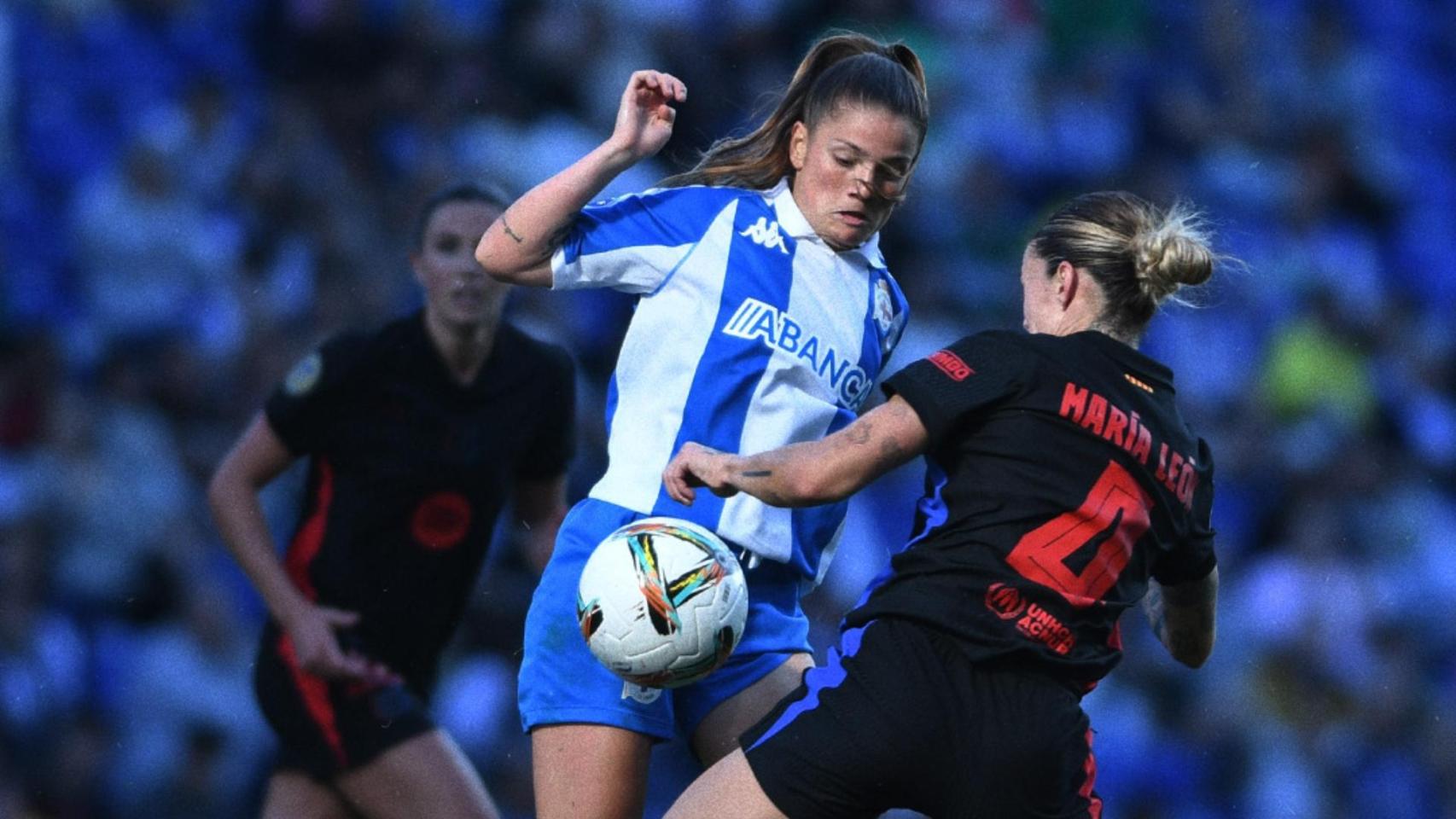 El Deportivo femenino perdió 0-3 contra el Barça en Riazor.