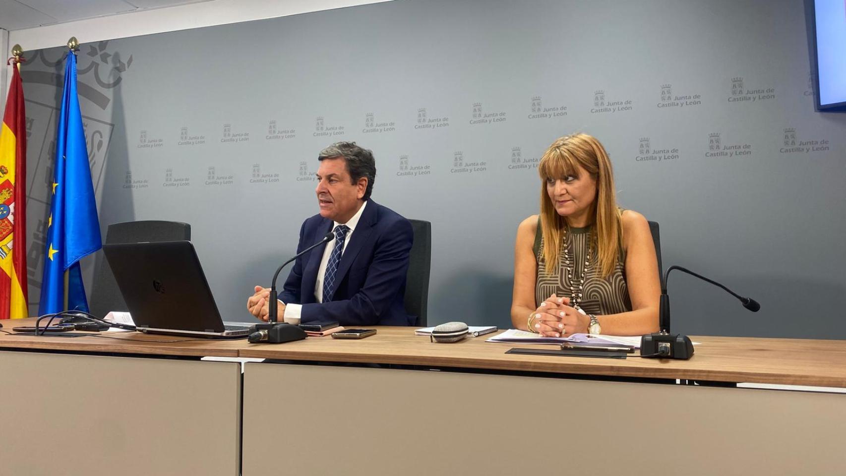 El consejero de Economía y Hacienda, Carlos Fernández Carriedo, presenta los datos económicos del segundo trimestre de 2024