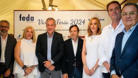 El presidente de Eurocaja Rural visita la caseta de FEDA en la Feria de Albacete