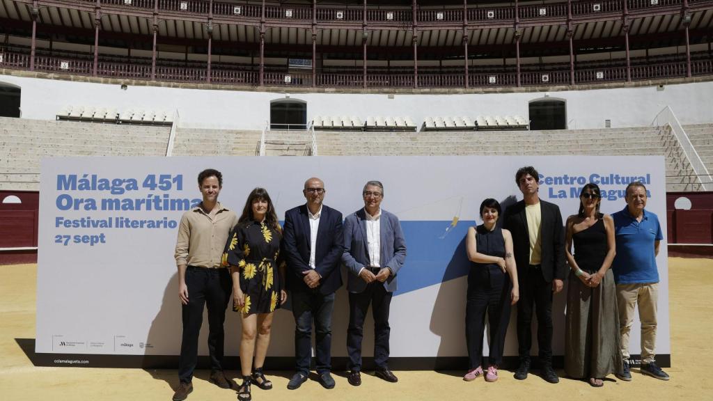 Francisco Salado junto a Txema Martín, Noelia Clavero y Lidia Bravo