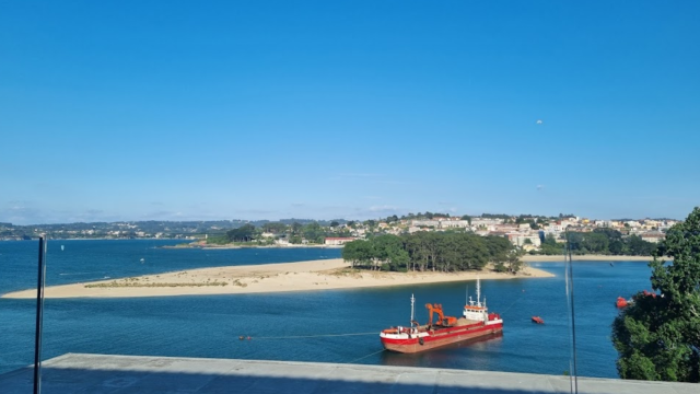 Vistas de Santa Cristina desde A Coruña