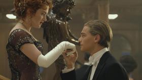 Es la frase más icónica de 'Titanic', pero estuvo a punto de no existir: a Leonardo DiCaprio le parecía cursi