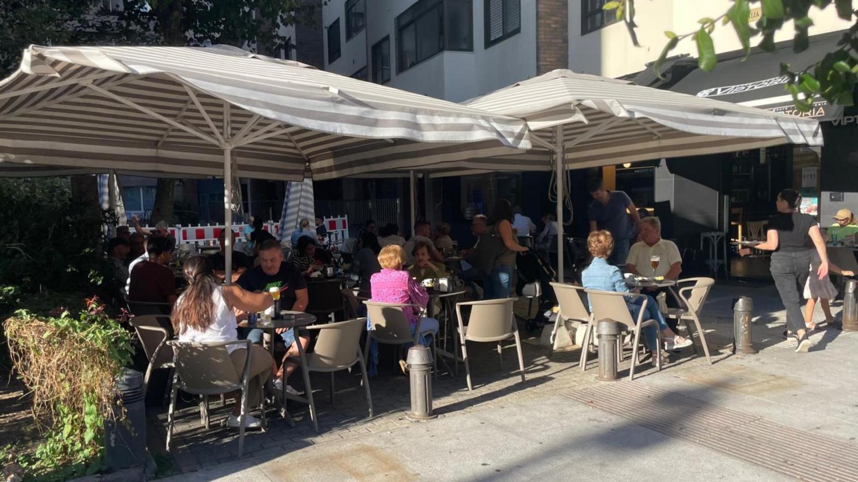 Imagen de la terraza del Viptoria, en Rosalía de Castro.