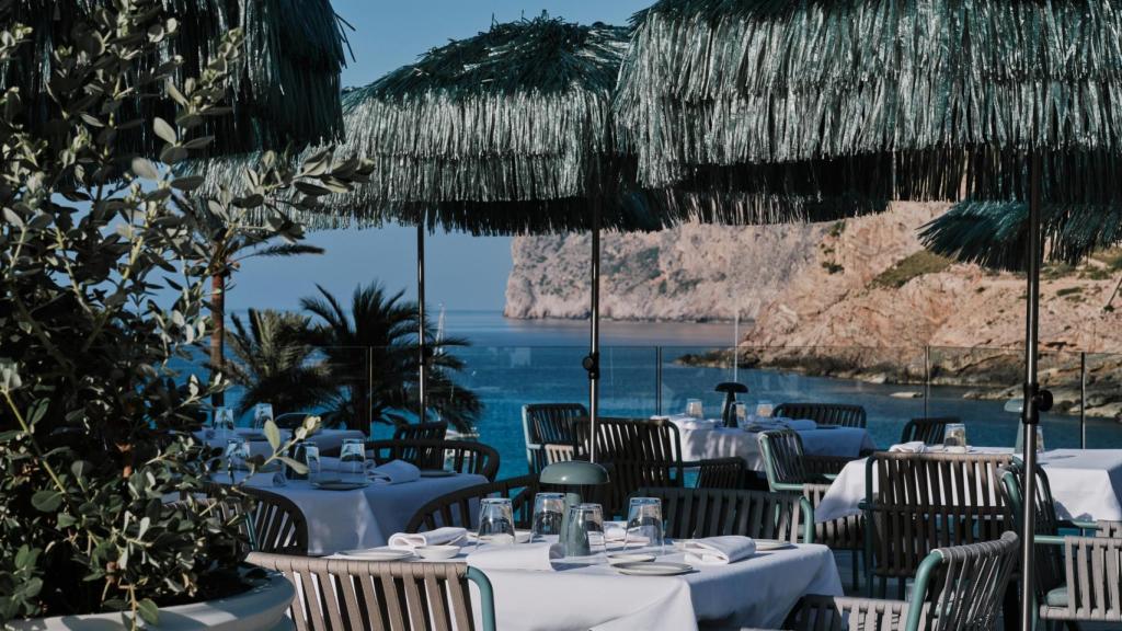 El restaurante U Vicenç a la luz del día.