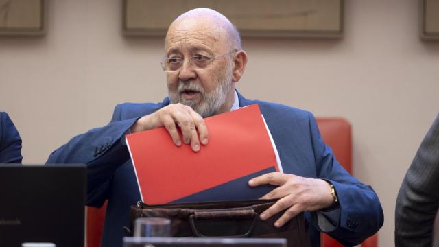 El presidente del CIS, José Félix Tezanos, este miércoles en el Congreso de los Diputados.