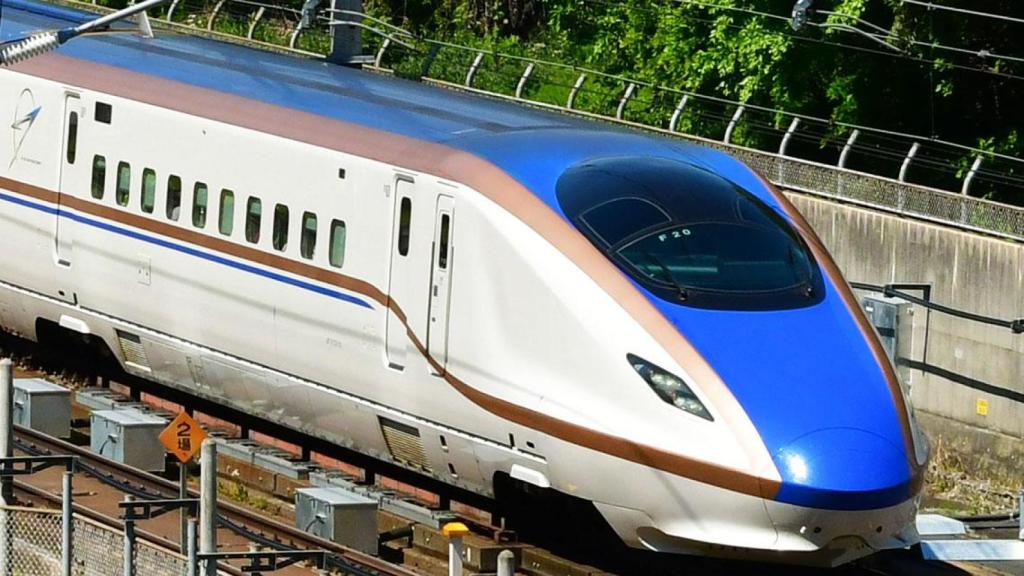 Tren E7 de la línea Joetsu Shinkansen