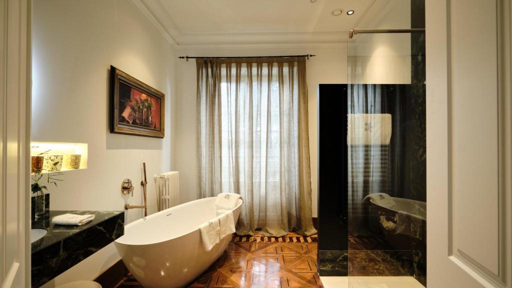 Baño de la habitación del Hotel Villa del Marqués.