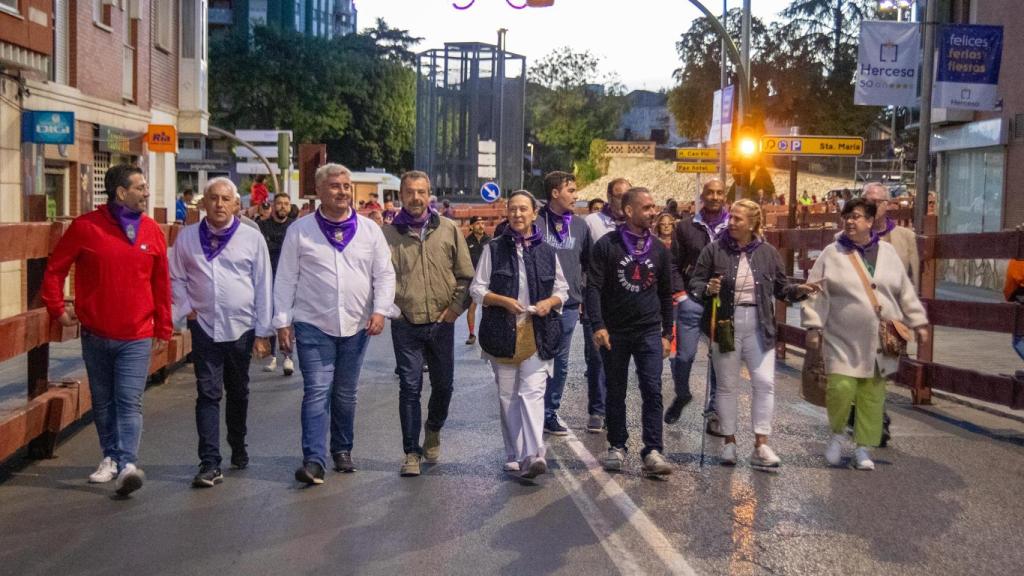 Ana Guarinos durante el recorrido previo al encierro.