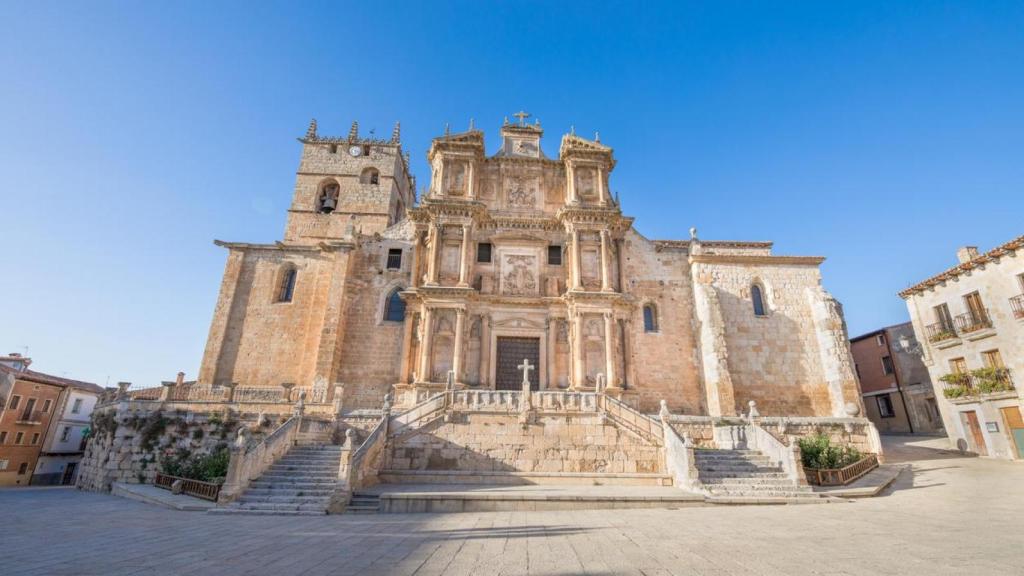 Iglesia de Santa María de Gumiel de Izan, Burgos.